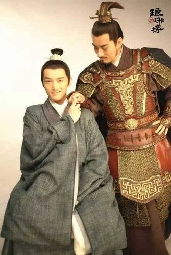 心疼胡歌一秒钟,《琅琊榜》里的蒙大统领都生二胎了,他还没动静!