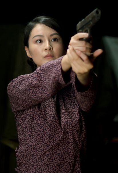 《最后一枪》收官 戴娇倩克服恐惧打响最后一枪_手机