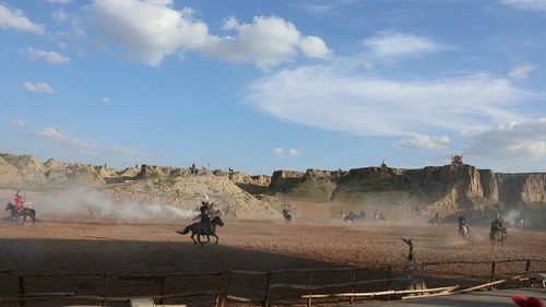 《北疆天歌》中狼烟四起的战争场景