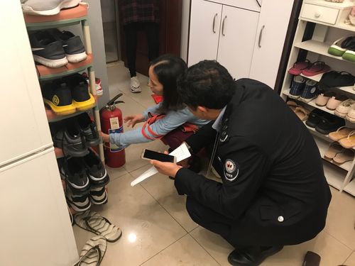 "专题教育暨出租屋分类分级管理集中"扫楼"暨安全生产夜查专项行动