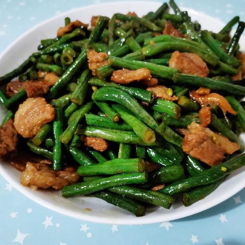 豆角炒五花肉,百吃不厌的家常菜,鲜香下饭
