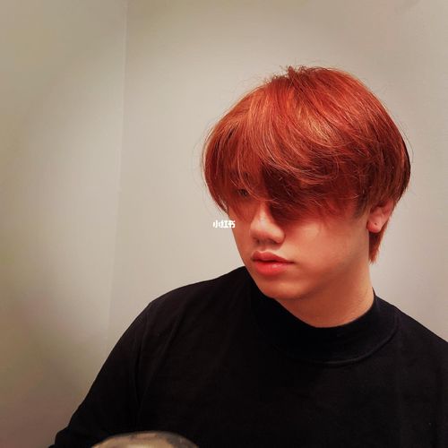 自己染发#橘红色#渣男色#非主流#男生发色_染发_橘红色_生发_摄像头