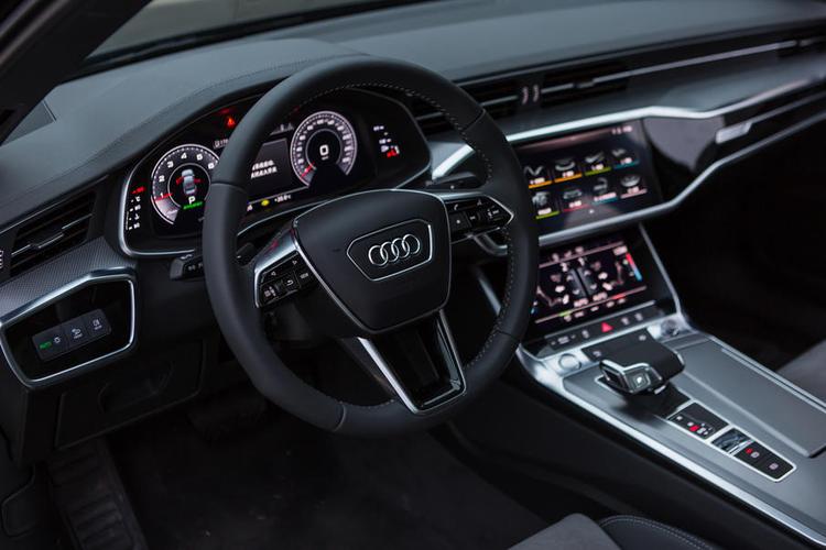 2021款奥迪a6l来了!豪华感不输e级,看完价格还选宝马5