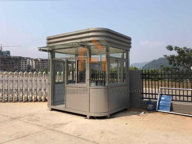 予博岗亭厂家一般会采用比较轻便的材料来作为岗亭的制作材料,而且