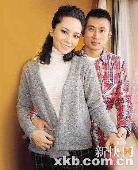 郭羡妮自曝与男友已同居 否认怀孕婚礼改年底(图)