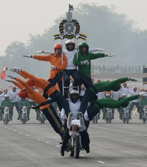 大挂天竺"印度阿三"之开挂车神