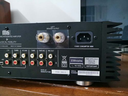 音乐传真m6i hifi功放,带平衡,带usb