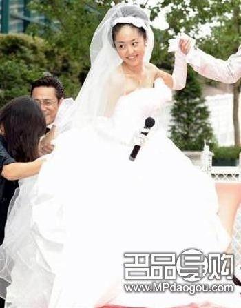 7大热门日剧 主角婚纱盘点