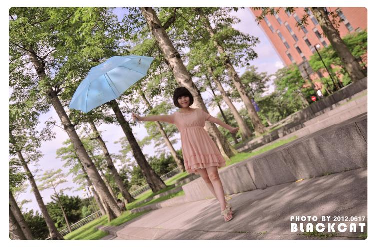 粉色的小裙-人像摄影-singlycat-poco摄影作品展示