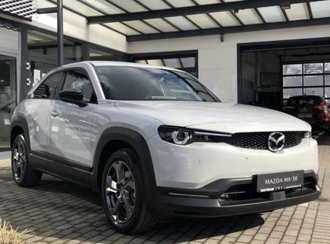 马自达mx-30实拍图曝光 采用最新设计语言- 买车网