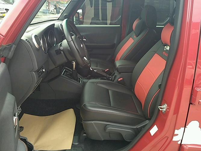 淄博-北京bj40 2016款 bj40l 2.3t 手自一体 四驱 尊享版