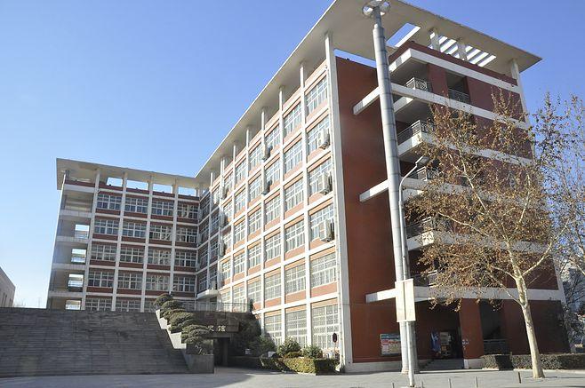 郑州大学体育学院