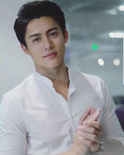 2017年过去了,一起来看看那一年最火的泰国年代剧男星