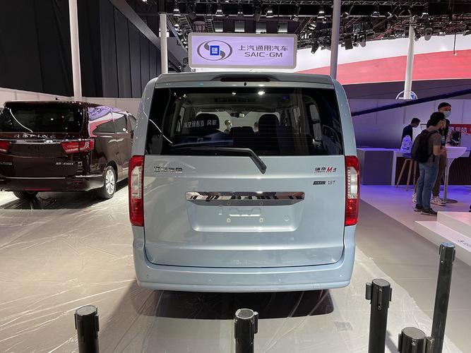 2021成都车展探馆:江淮汽车2022款瑞风m3