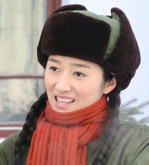 资料:《兵团岁月》主演——赵卓娜 饰 尚菲菲