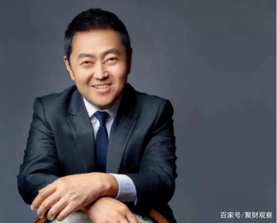 但实际上,他不仅是贝壳的创始人,也是链家的董事长