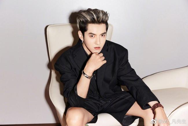 美国侨报网:律师证实吴亦凡涉嫌在国外强奸未成年女粉