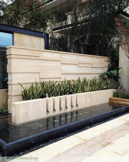 私家庭院景墙围墙设计五