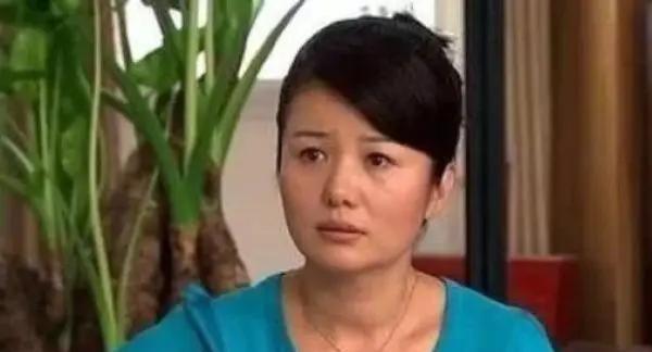 她是杜淳的母亲,拍戏"假戏真做",如今隐退之后无人识