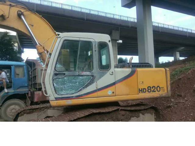 11年进口加藤820一3,55万