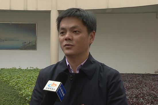 赤马港办事处党委书记 周湘波.jpg