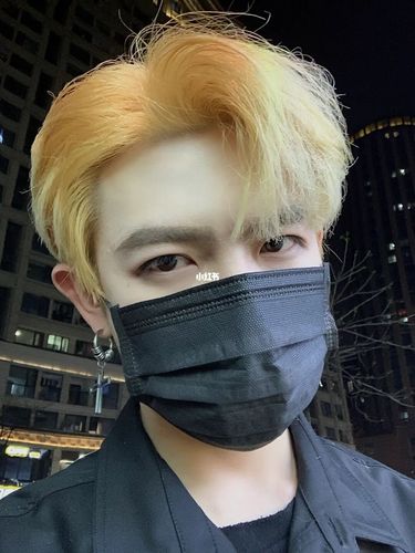 男生发色合集|谁说男孩子不可以五彩斑斓?