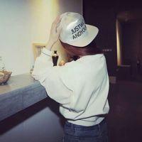 qq头像女生戴帽子背影大全