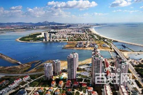 山东威海乳山市一线海景房