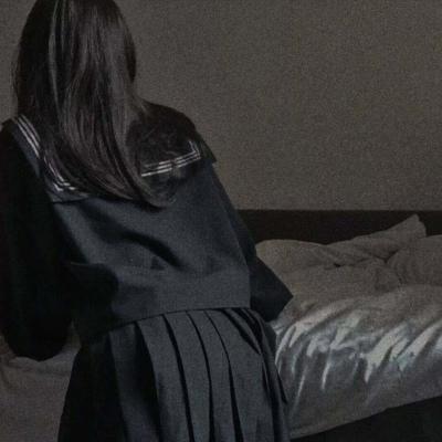 2020女生背影头像大全