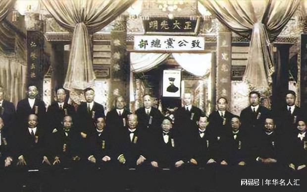 林绅曾是洪帮二把手去世后9万人送葬出动十万警察维稳