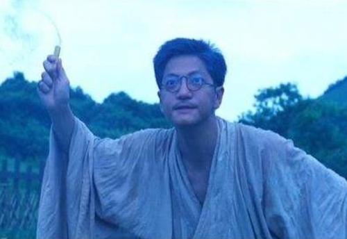 香港僵尸片中眼熟的演员,林正英一身正气
