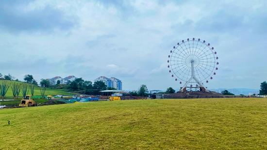 站在摩天轮上许愿广安这个公园预计明年元旦开园