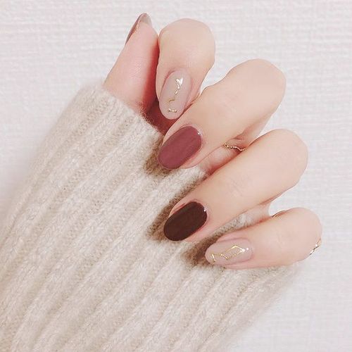 美甲帮 - 美甲图片2019新款式,简单美甲图片大全,美甲款式美甲教程