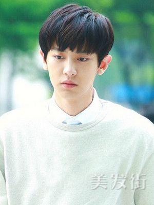 小清新范的男生发型设计