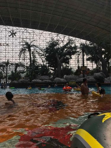 潍坊富华游乐园 水上皇宫成人票富华游乐园还行,挺好.