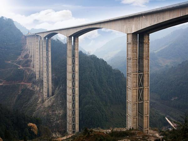 50 80 50m连续刚构桥设计