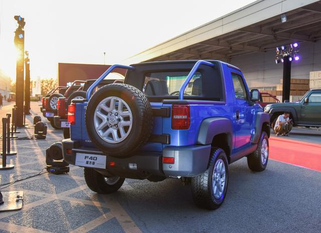全新越野皮卡车型北汽f40非同凡响