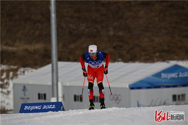 河北运动员刘荣胜取得越野滑雪男子15公里传统技术第47名