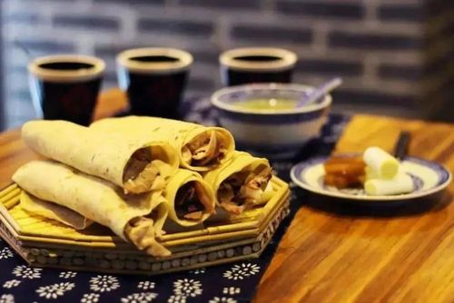 " 起源于清代乾隆年间的民间小吃朝天锅 浓缩了潍坊本地特色文化和