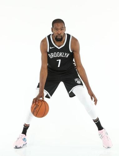 一组杜兰特照片