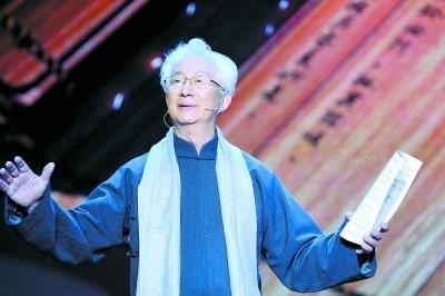 上世纪80年代,一部大型电视专题片《话说长江》创造了万人空巷的奇迹