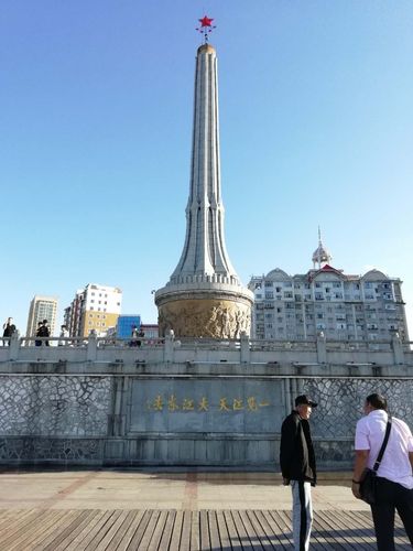 05.25日松花江边佳木斯段标志性建筑,作品出自 晓光