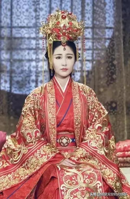 盘点影视剧中绝美的古装嫁衣凤冠霞帔春风面十里红妆不负卿