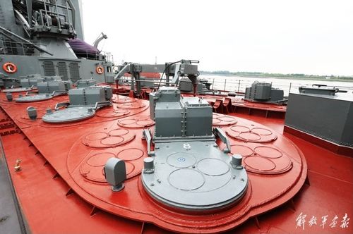 俄罗斯瓦良格号导弹巡洋舰