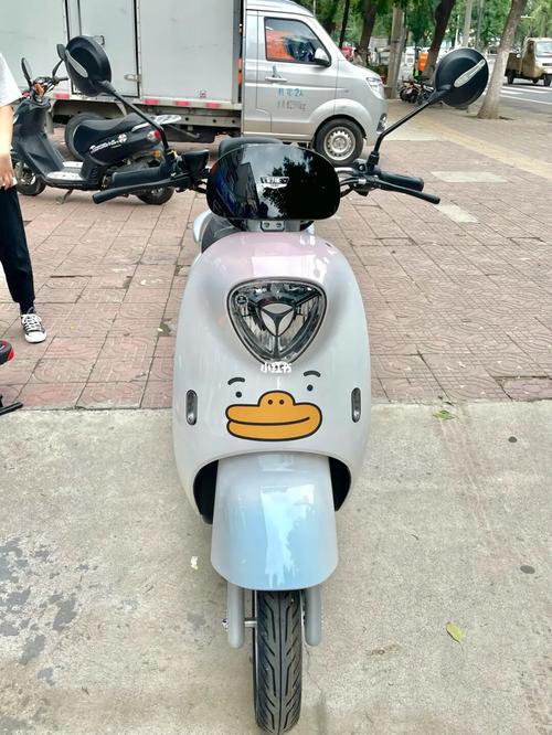 雅迪m6冠能_冠能怎么样_雅迪怎么样_雅迪电动车攻略_探店_电动车_漯河