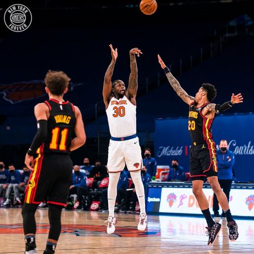 nba精彩图片:老鹰112-123尼克斯,兰德尔44 9 5