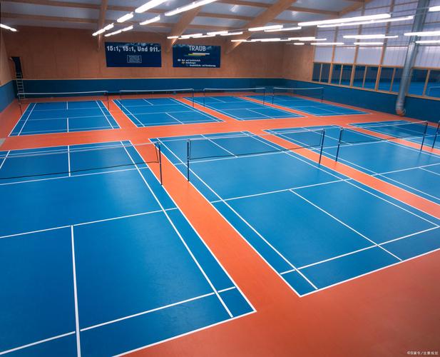 稳定性 羽毛球馆pvc运动地胶产品结构中添加了1000d的玻璃纤维补强网