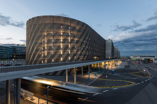 斯图加特机场客运站 / wulf architekten