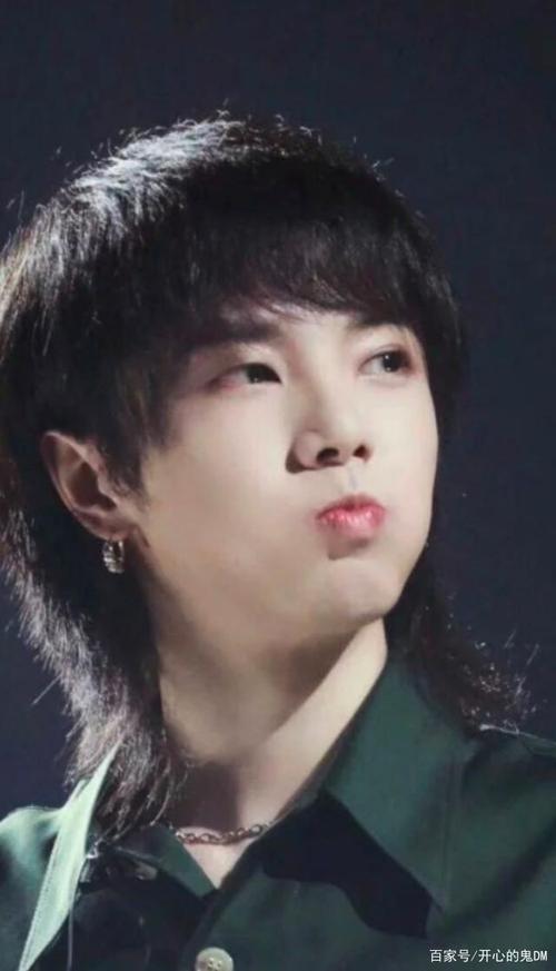 图祖卖萌微笑温暖"可爱花"-华晨宇特!