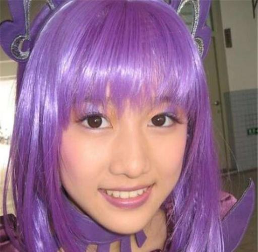 严莉莉扮演者 严莉莉的扮演者刘美含资料和背景